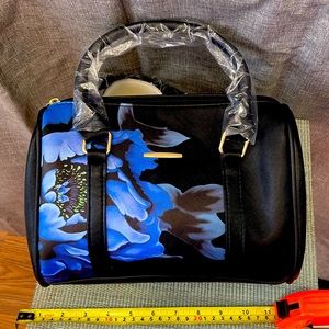 Black Flower Handbag